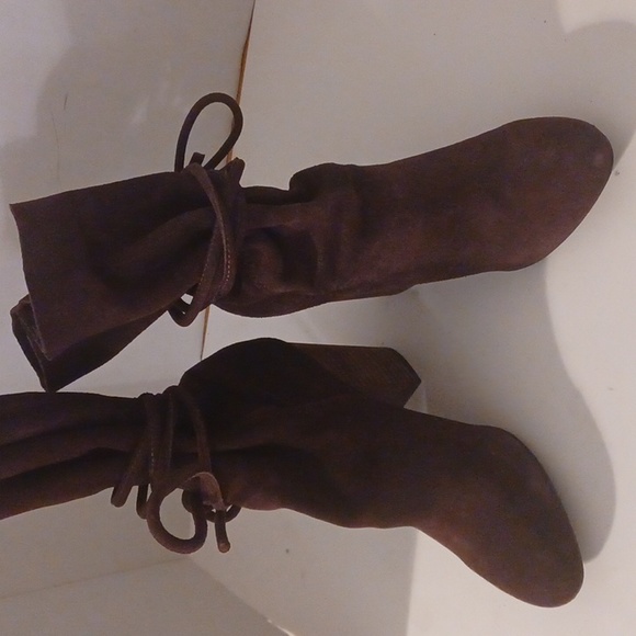 Ecote' Brown Suede Bootie - Picture 4 of 7
